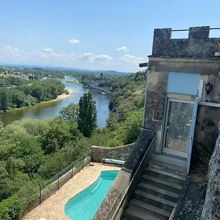 Impressionnant Manoir Avec Piscine A Aigueze, 450 M² * Aigueze