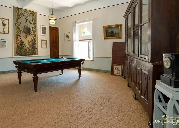 Impressionnant Manoir Avec Piscine A Aigueze, 450 M² * إيغيزه